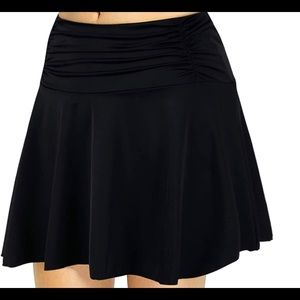 Black swim skirt nwt